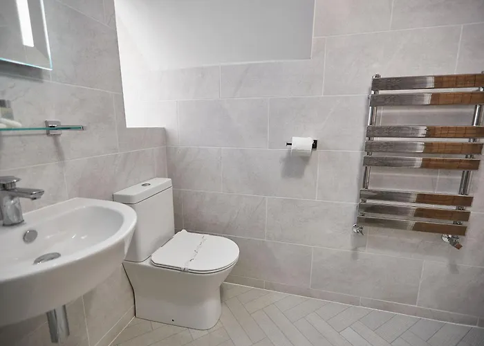 Ocean Pearl ウィットビー