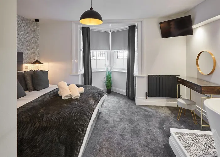 Ocean Pearl ウィットビー